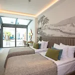 Hotel Liberty Fabay 5*